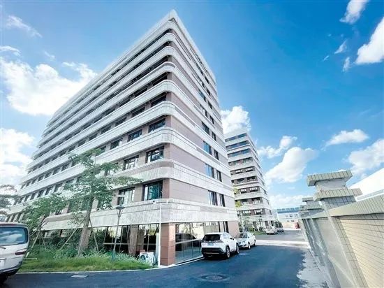 19261689703071442.jpg 圖片