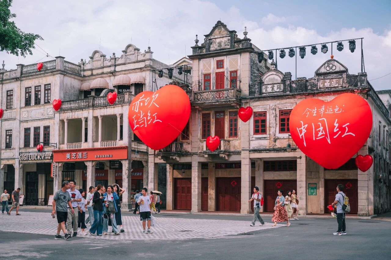 看全運?游開平｜赤坎好戲連臺，芭蕾舞劇節開幕！