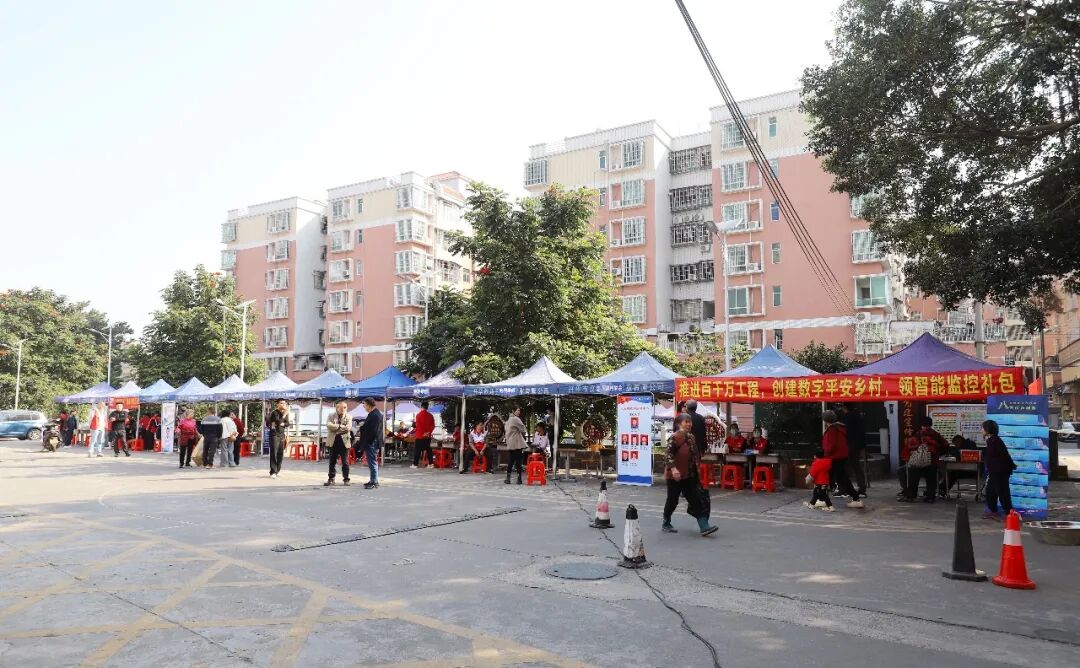 江門市政協(xié)機(jī)關(guān)黨委到水口鎮(zhèn)后溪村開展“實(shí)事暖民心 服務(wù)惠民生”主題活動(dòng)