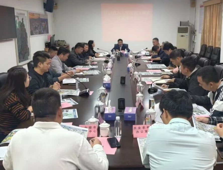 月山鎮(zhèn)人大創(chuàng)新民意共商模式：把群眾訴求嵌入鎮(zhèn)域發(fā)展 以全過(guò)程人民民主賦能“百千萬(wàn)工程”