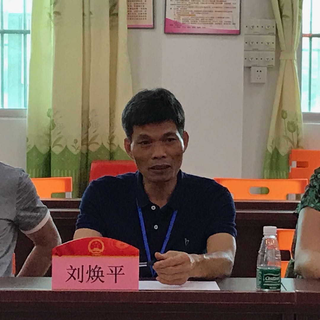 2高鎮村主任作本村工作情況介紹.jpg 2高鎮村主任作本村工作情況介紹.jpg